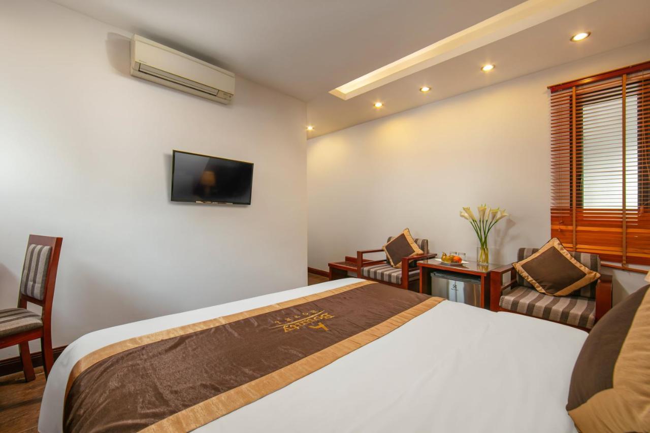 Bounty Hotel Hanoi Buitenkant foto