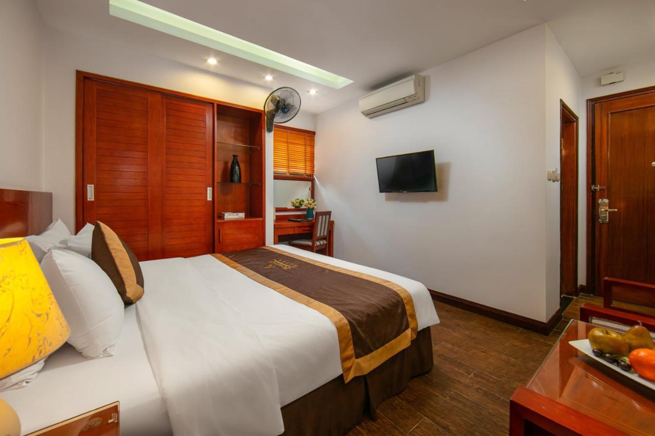 Bounty Hotel Hanoi Buitenkant foto