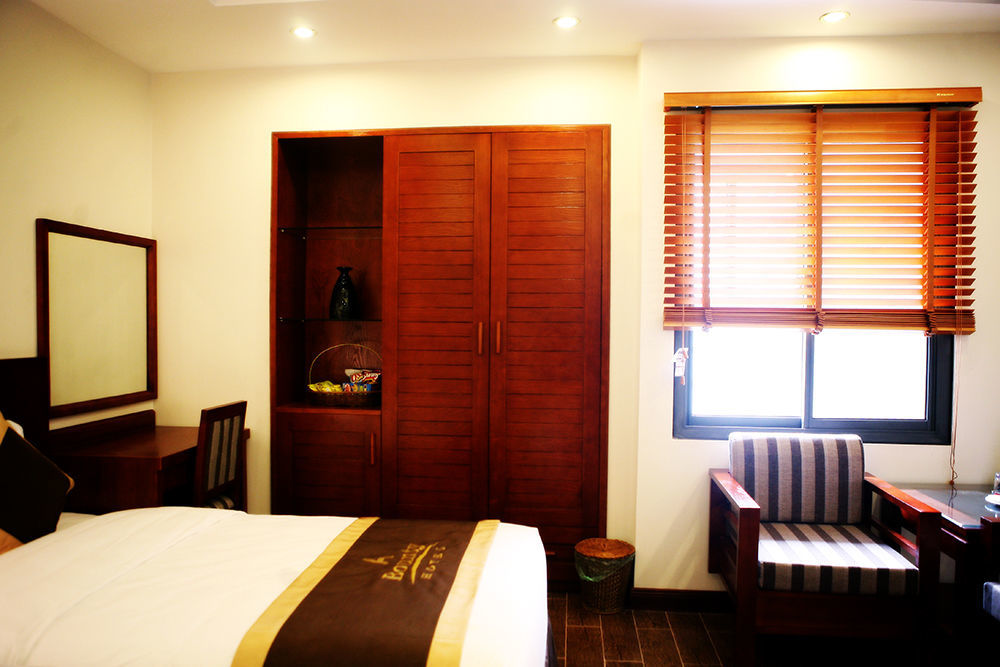 Bounty Hotel Hanoi Buitenkant foto